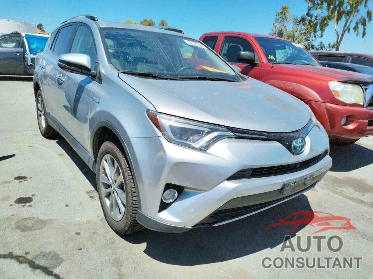 TOYOTA RAV4 2017 - JTMDJREV7HD137609