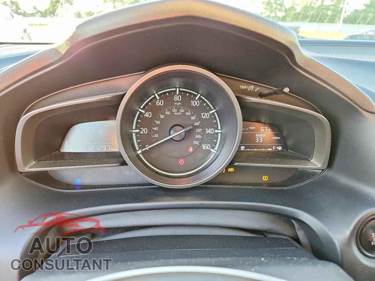 MAZDA 3 2017 - JM1BN1L38H1144407