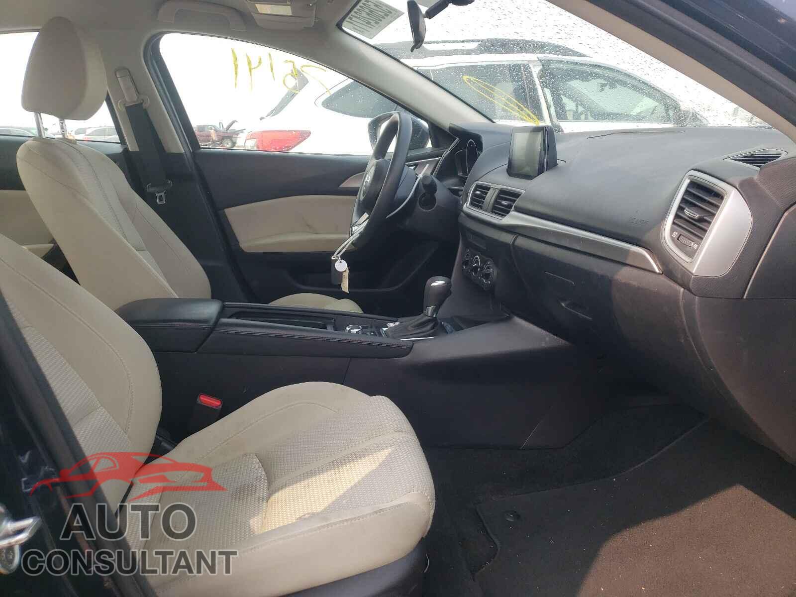 MAZDA 3 2017 - 3MZBN1U72HM100243