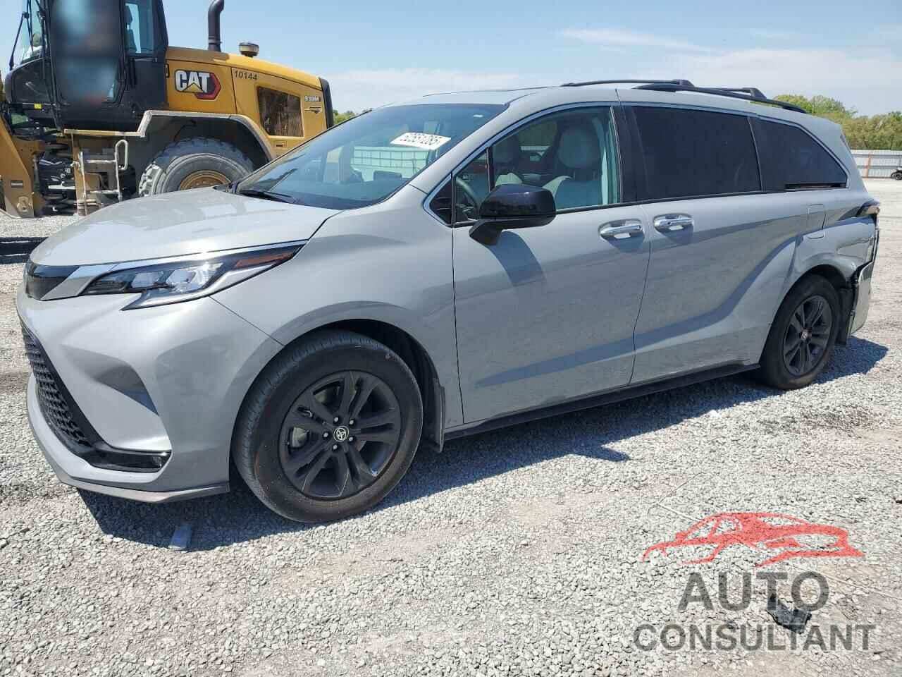 TOYOTA SIENNA 2024 - 5TDDSKFC5RS116717