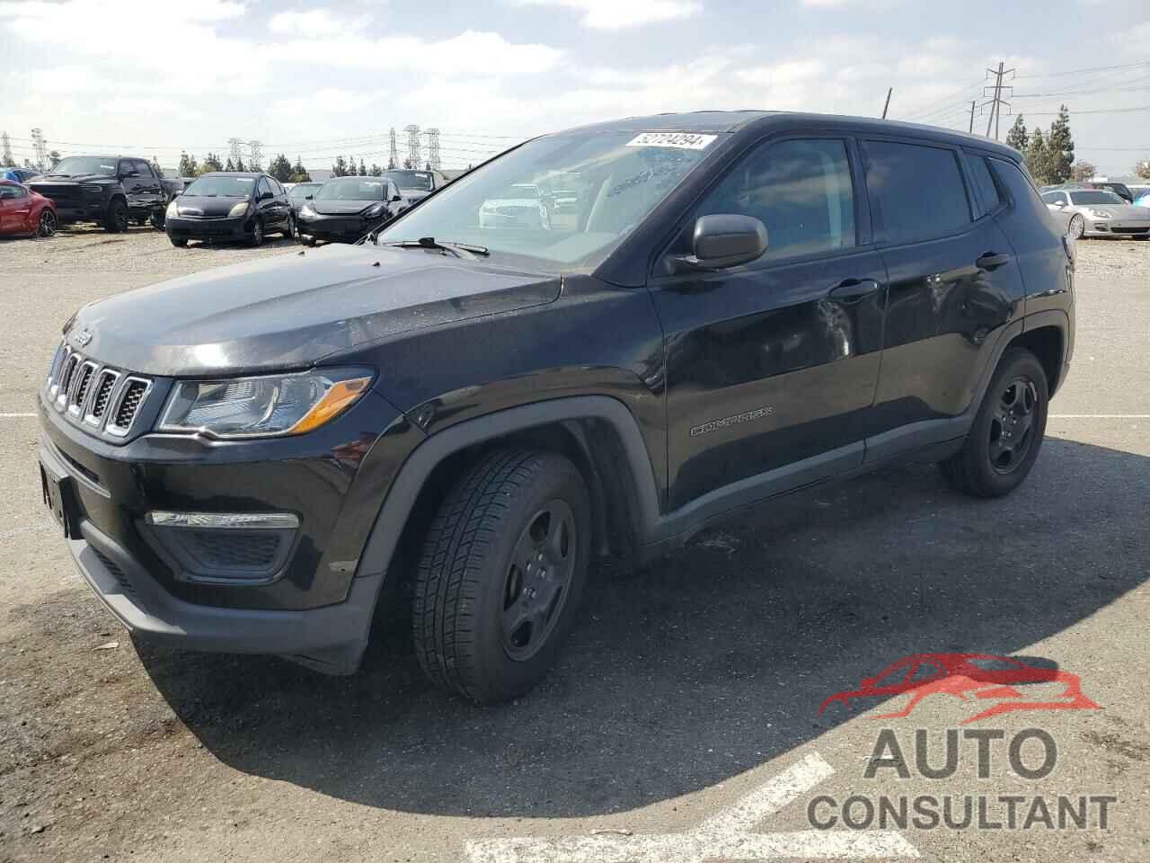 JEEP COMPASS 2018 - 3C4NJCAB8JT369049