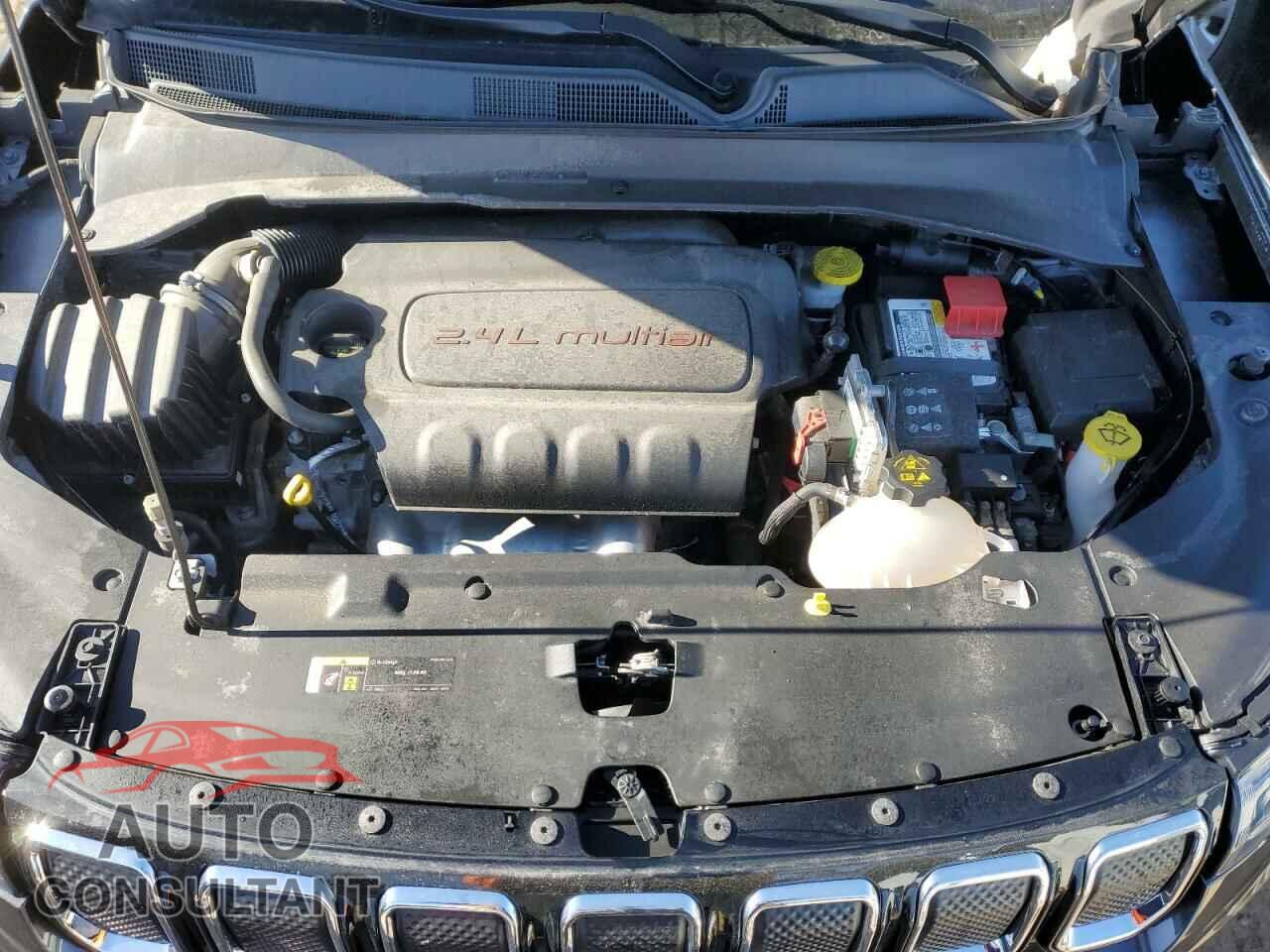 JEEP COMPASS 2022 - 3C4NJDCB5NT118529