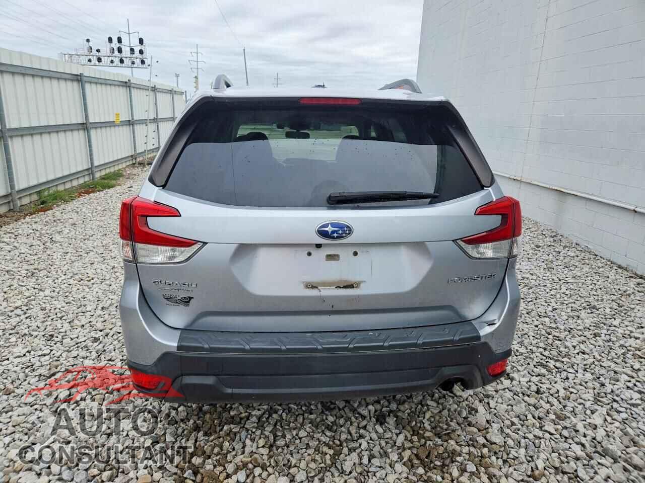 SUBARU FORESTER 2019 - JF2SKAEC6KH417284