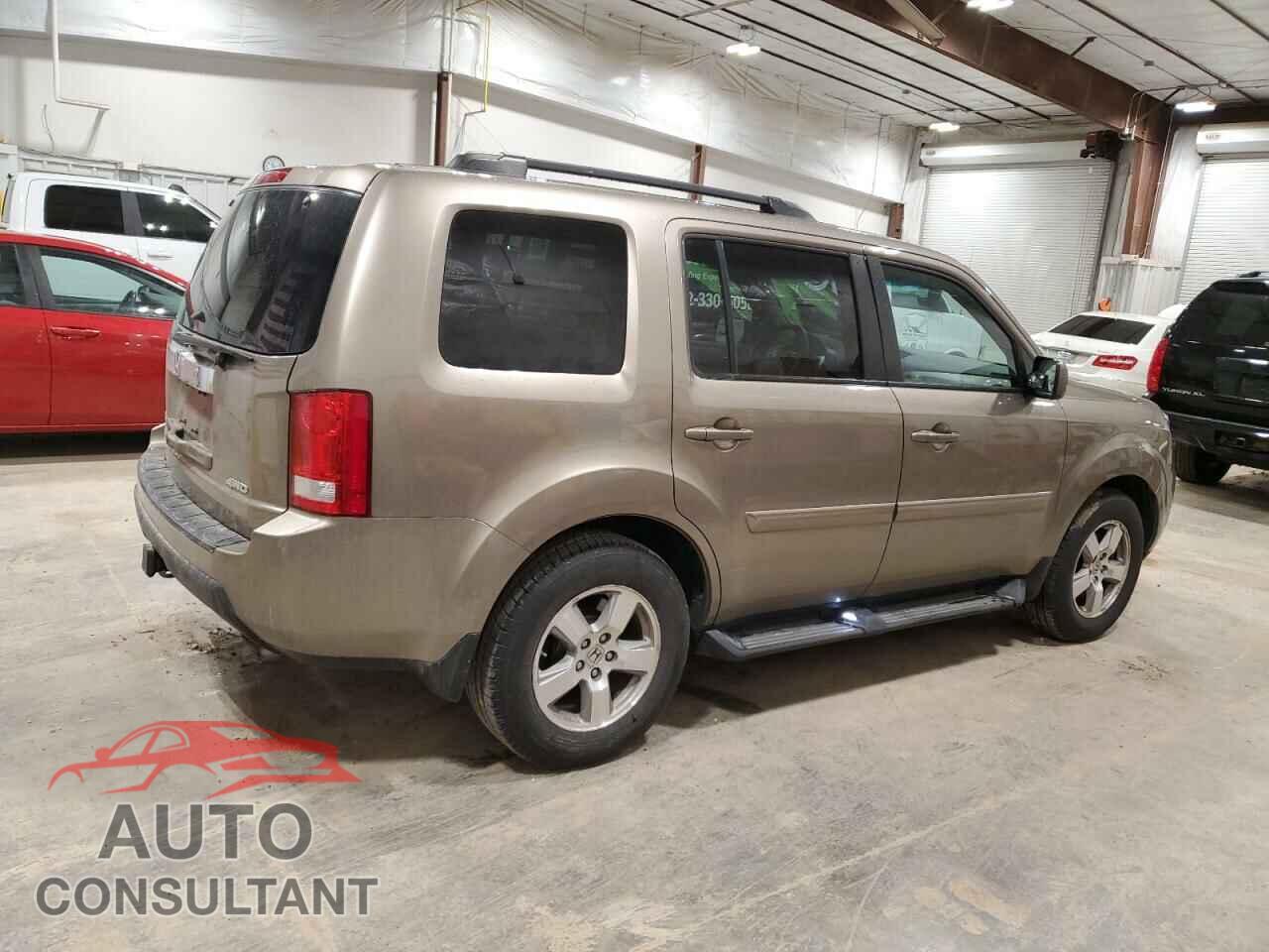 HONDA PILOT 2011 - 5FNYF4H44BB080620