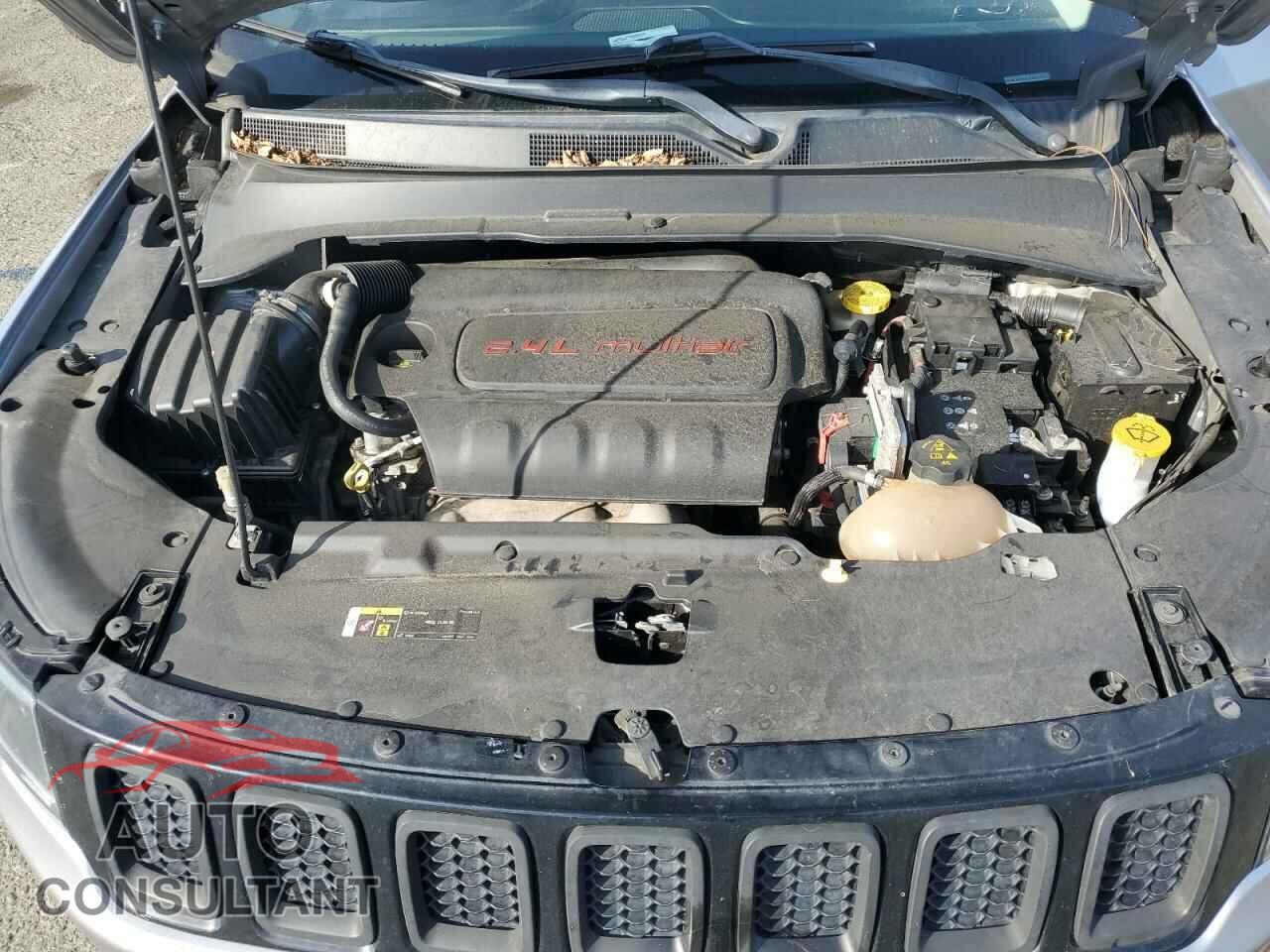 JEEP COMPASS 2017 - 3C4NJDCB4HT631422