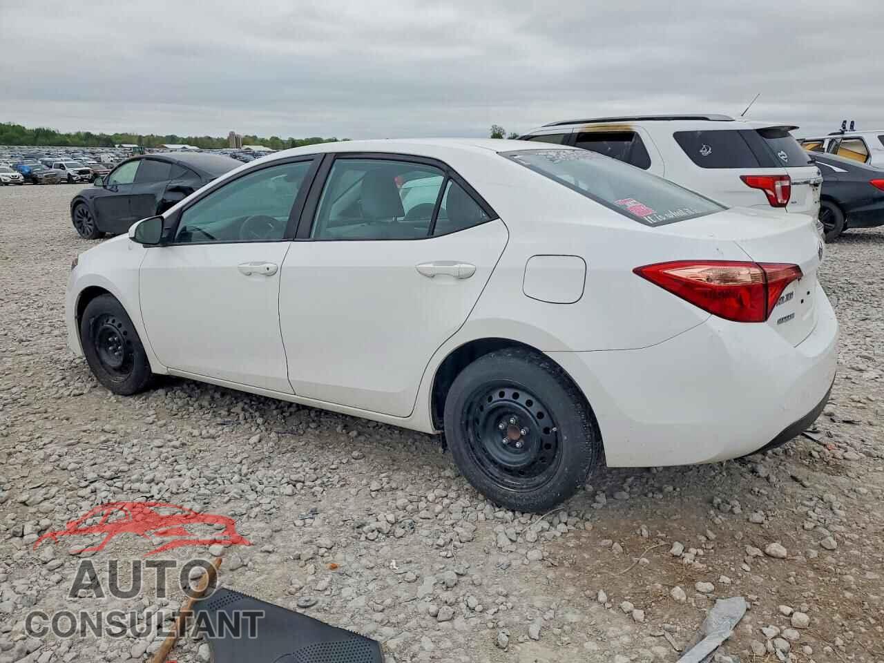TOYOTA COROLLA 2019 - 2T1BURHE4KC242512