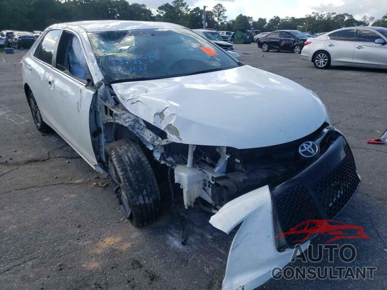 TOYOTA CAMRY 2016 - 4T1BF1FK8GU201486
