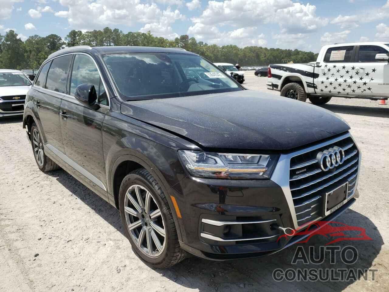 AUDI Q7 2018 - WA1VAAF79JD021673