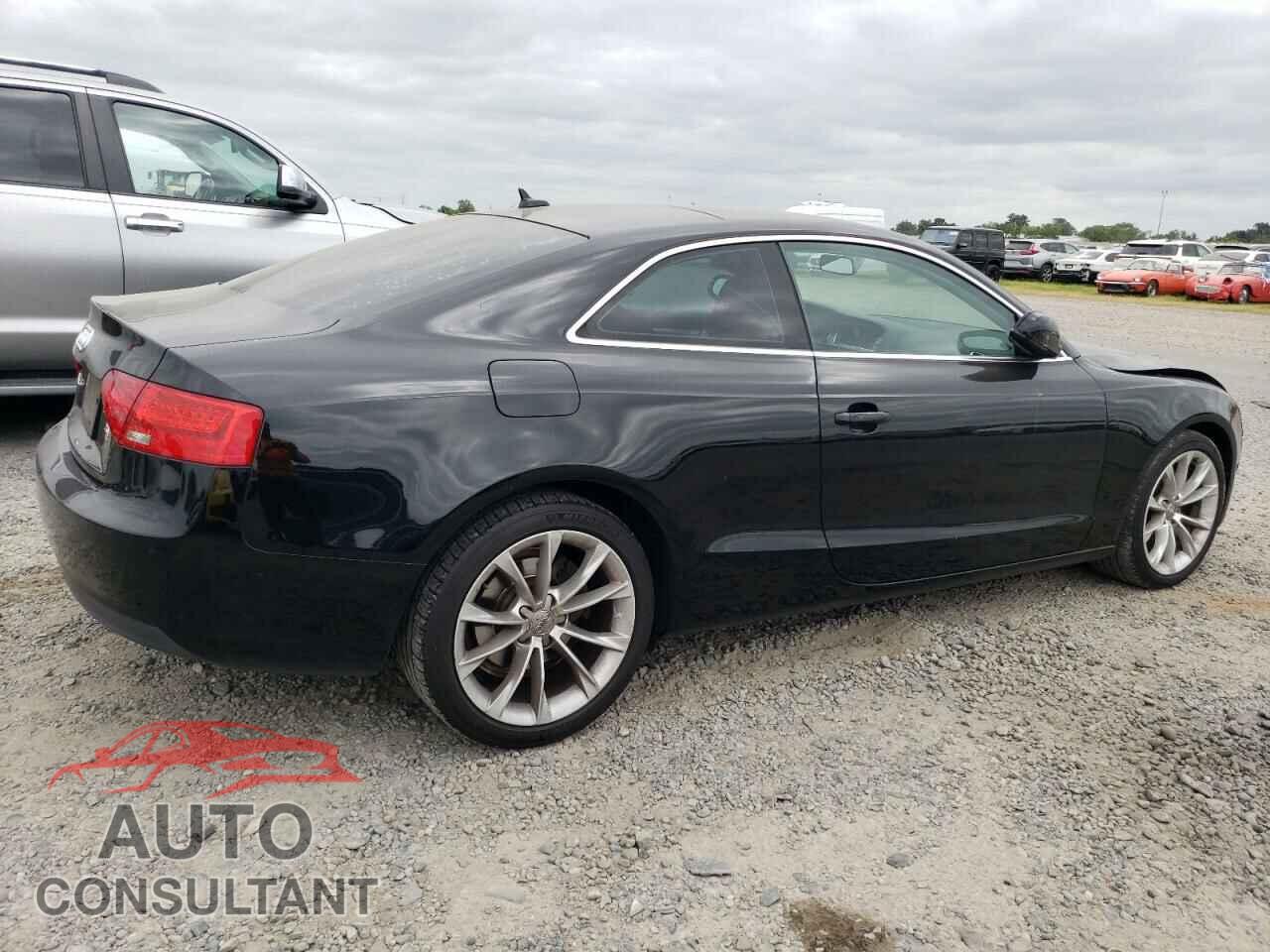 AUDI A5 2013 - WAUCFAFR9DA034166