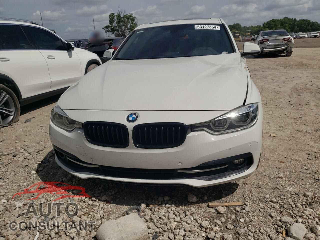 BMW 3 SERIES 2016 - WBA8E9G57GNU27616