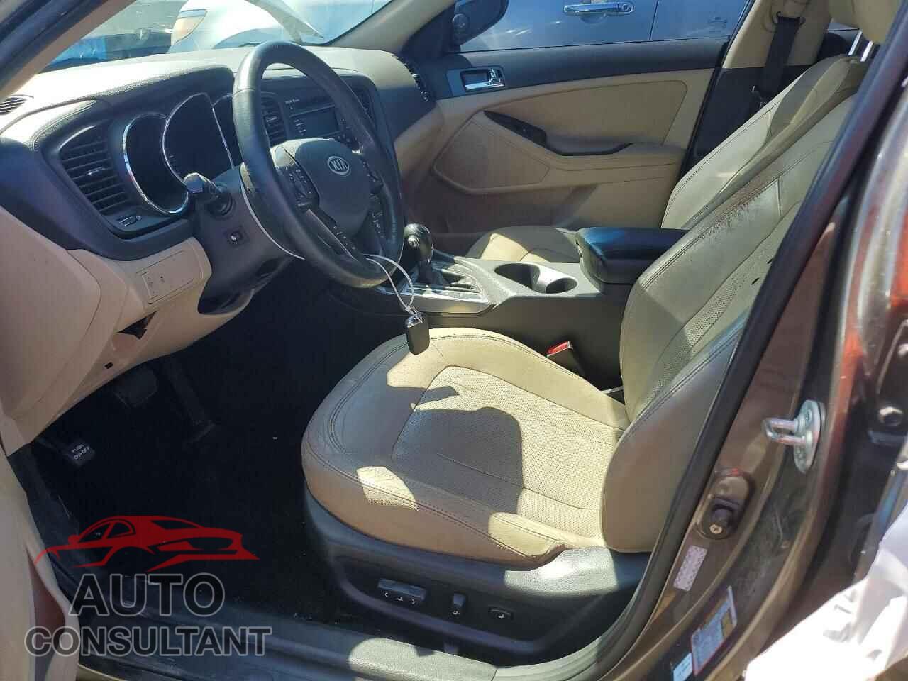KIA OPTIMA 2011 - KNAGN4A67B5136168