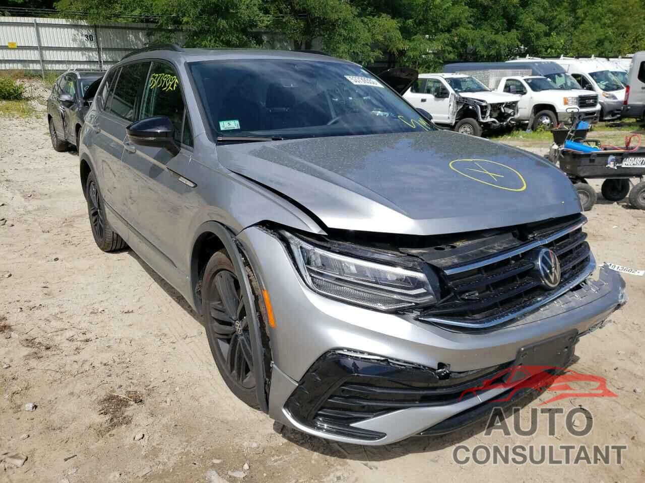 VOLKSWAGEN TIGUAN 2022 - 3VVCB7AXXNM041088