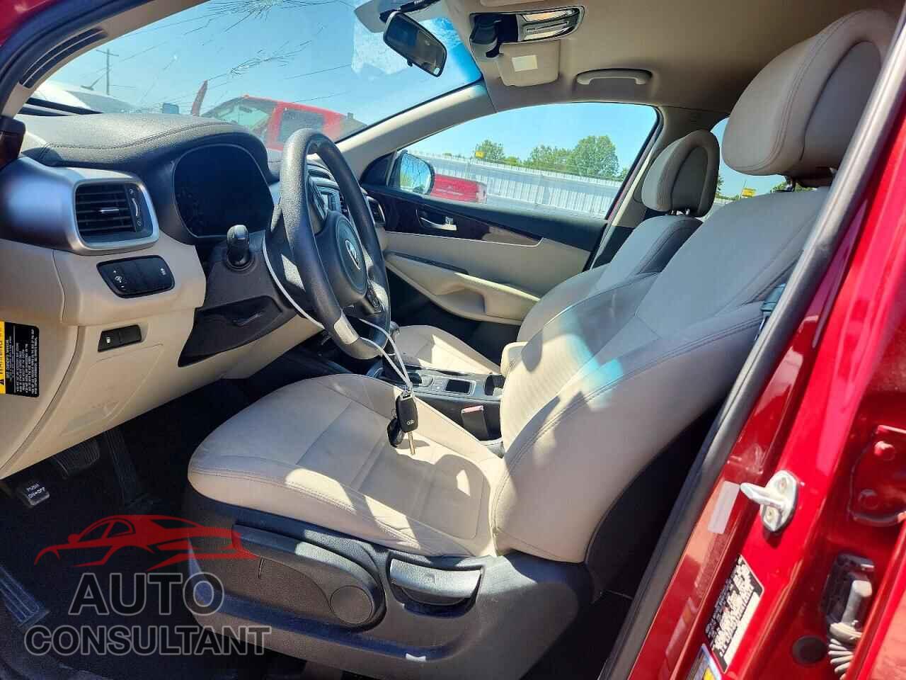 KIA SORENTO 2017 - 5XYPGDA52HG188666