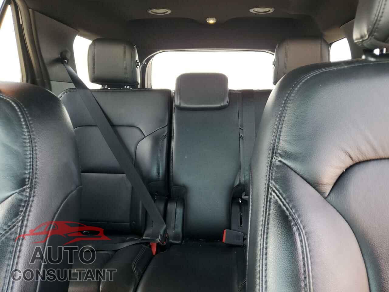 FORD EXPLORER 2017 - 1FM5K8D82HGA21588
