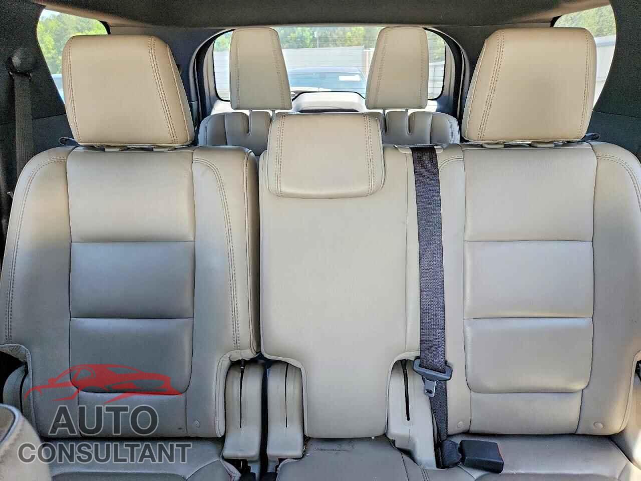 FORD EXPLORER 2013 - 1FM5K8D86DGA77642