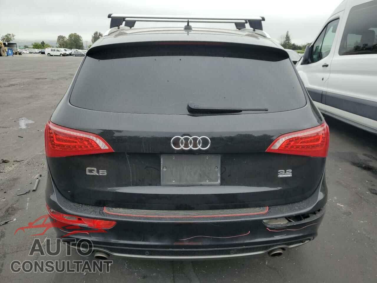 AUDI Q5 2011 - WA1DKAFP2BA060570