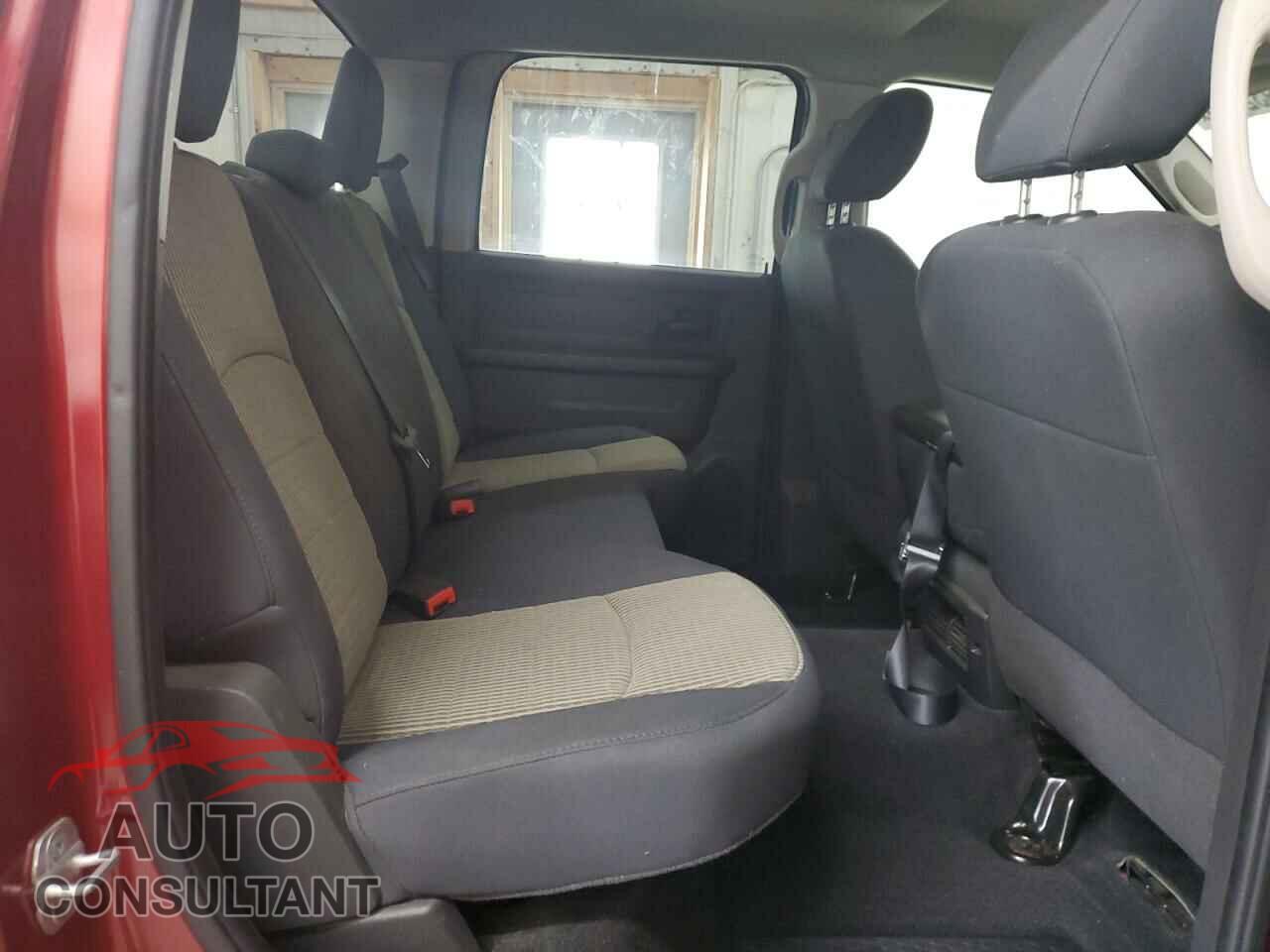 DODGE RAM 1500 2012 - 1C6RD7KT7CS134287