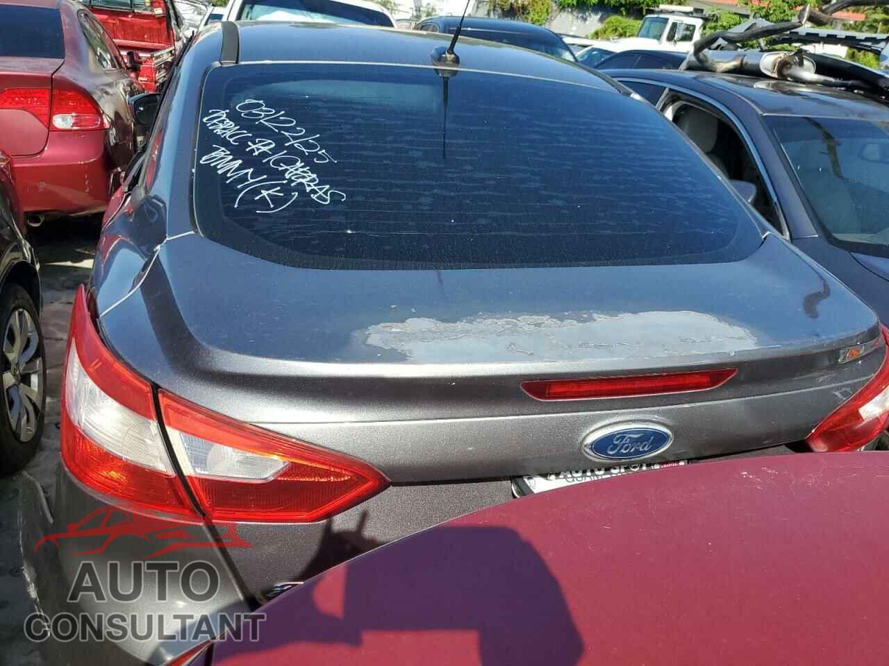 FORD FOCUS 2012 - 1FAHP3F20CL159358