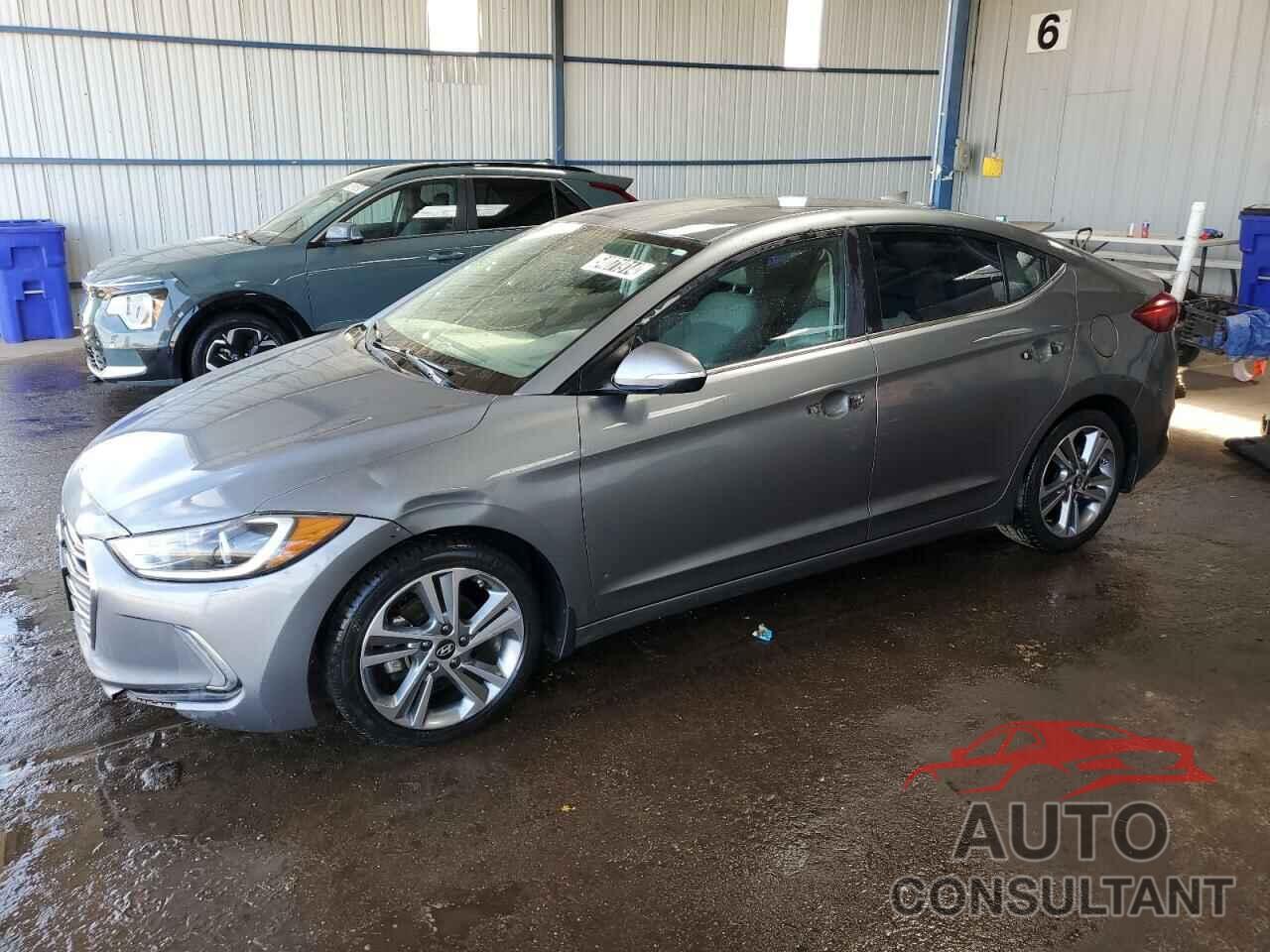 HYUNDAI ELANTRA 2018 - KMHD84LF8JU448381