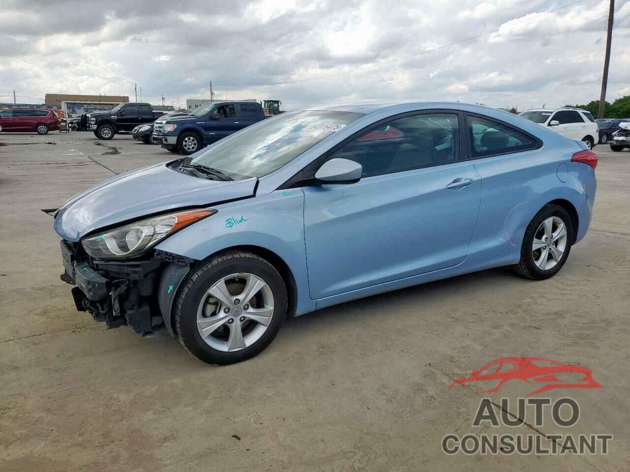 HYUNDAI ELANTRA 2013 - KMHDH6AE7DU017251