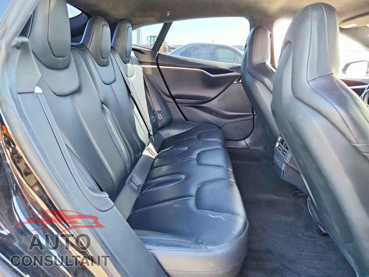 TESLA MODEL S 2016 - 5YJSA1E11GF160719