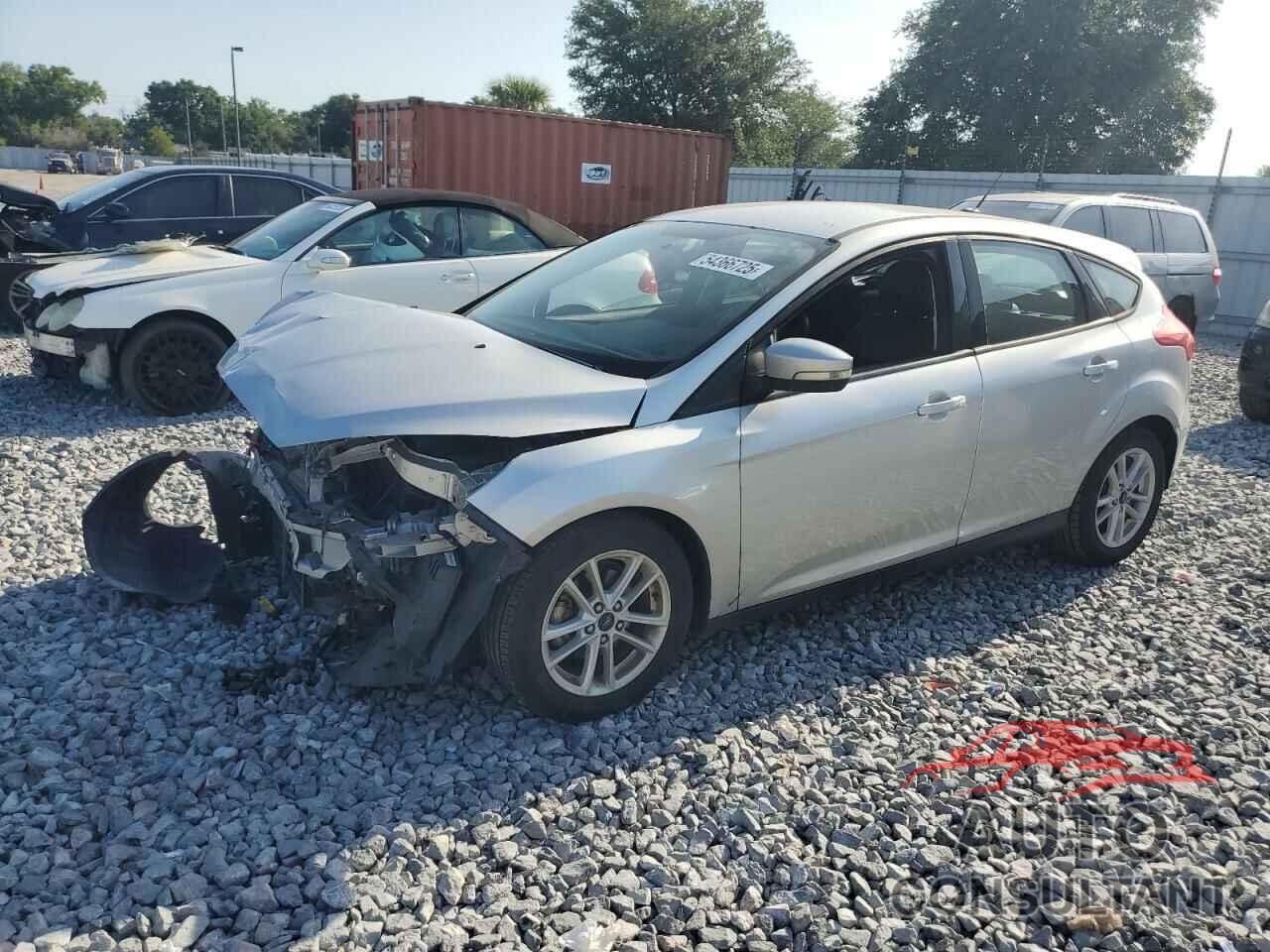 FORD FOCUS 2017 - 1FADP3K23HL338232