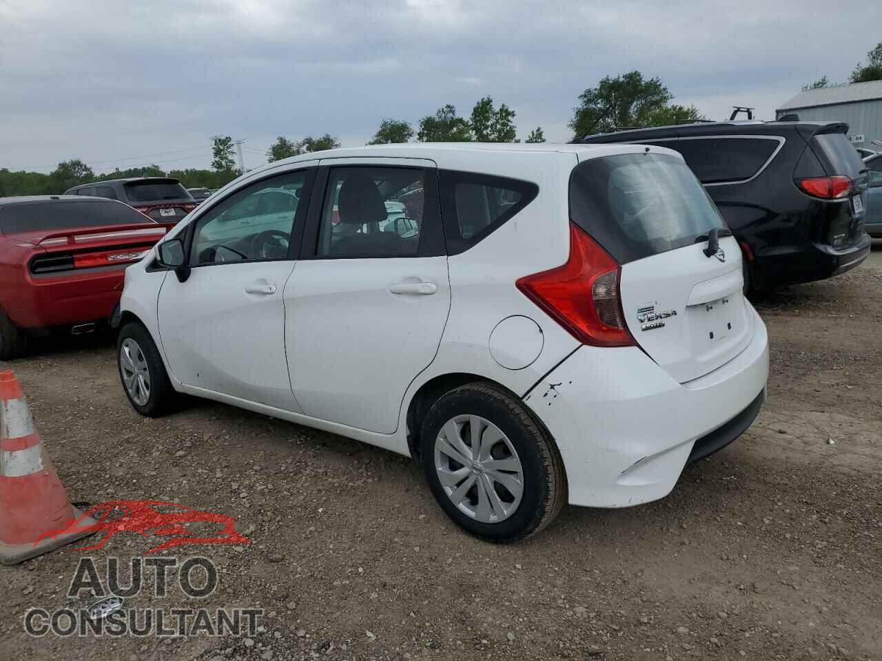 NISSAN VERSA 2019 - 3N1CE2CP3KL364988