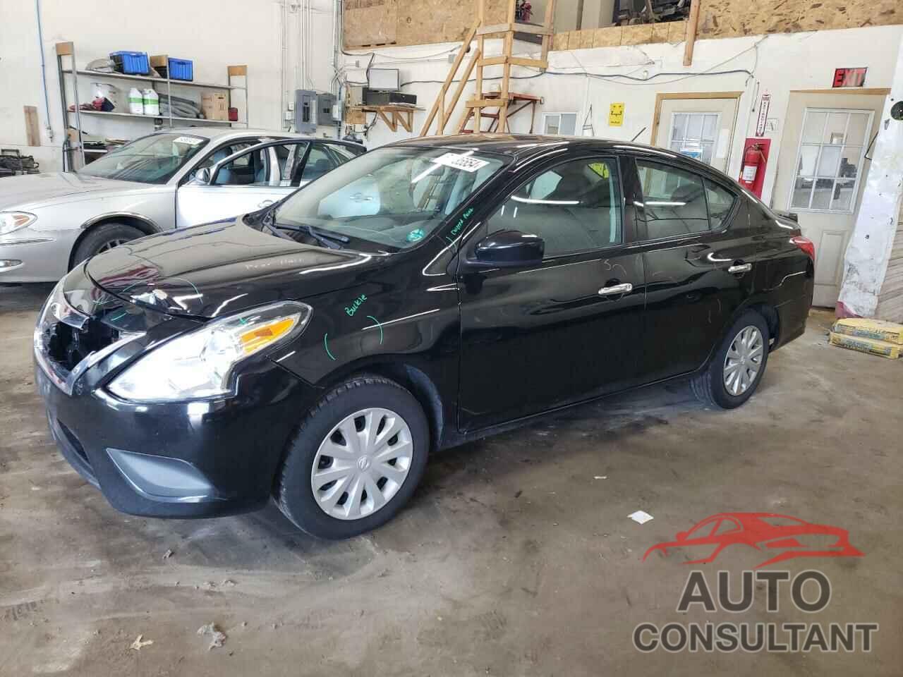 NISSAN VERSA 2019 - 3N1CN7AP1KL847895