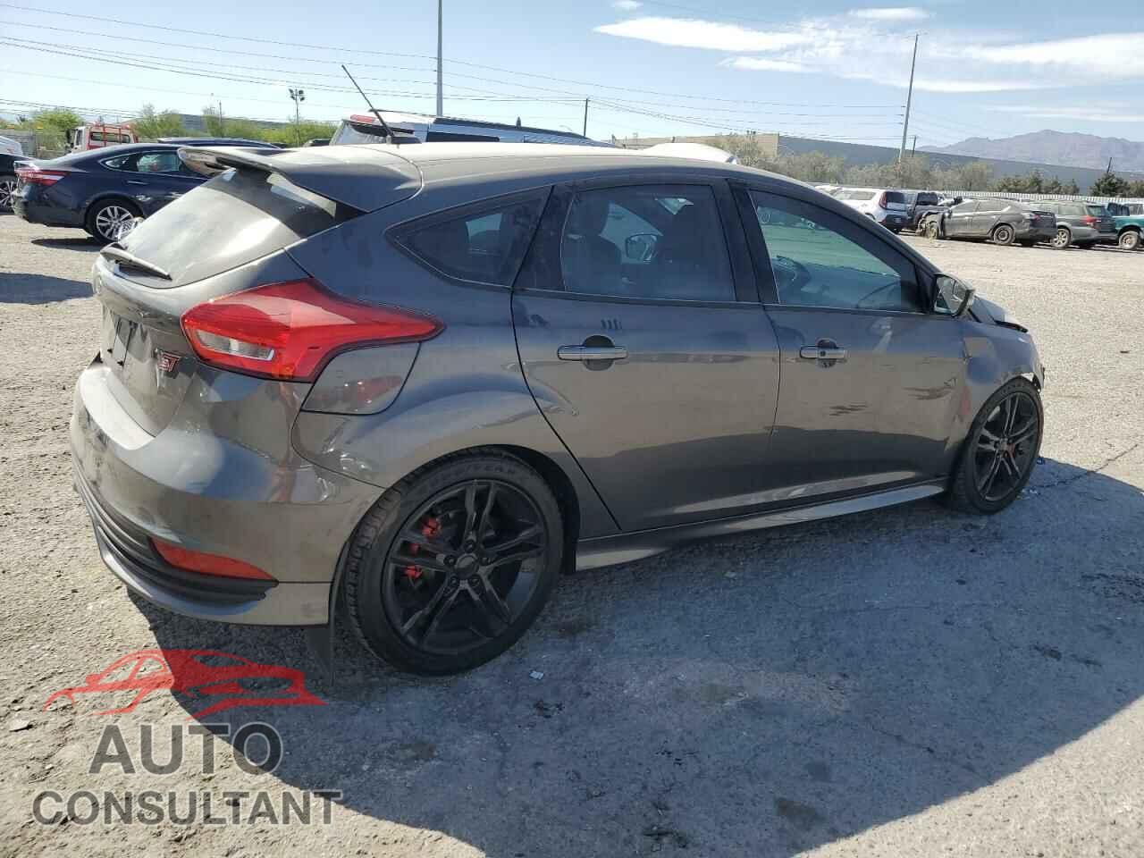 FORD FOCUS 2016 - 1FADP3L93GL276003