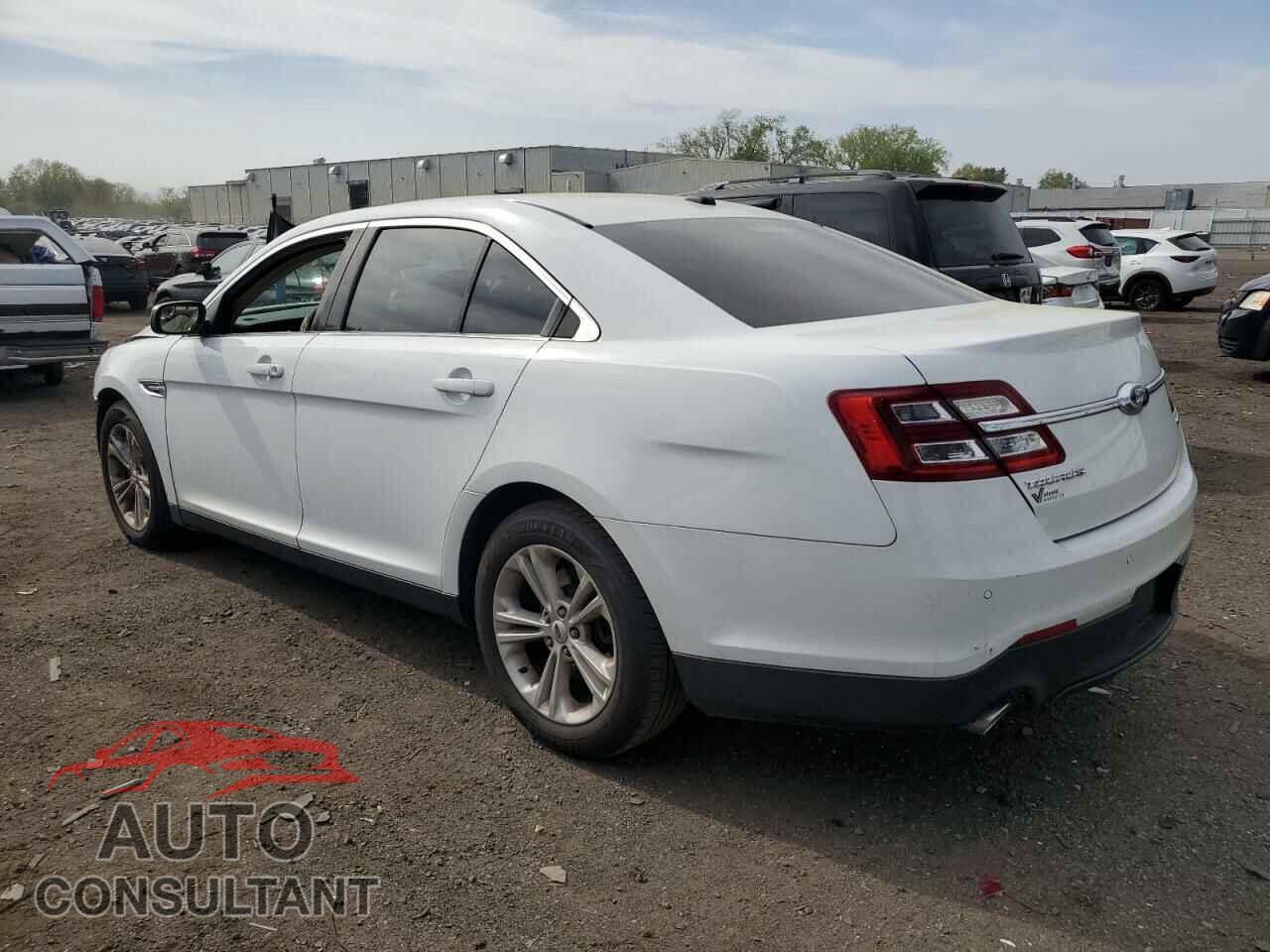 FORD TAURUS 2015 - 1FAHP2E83FG189225