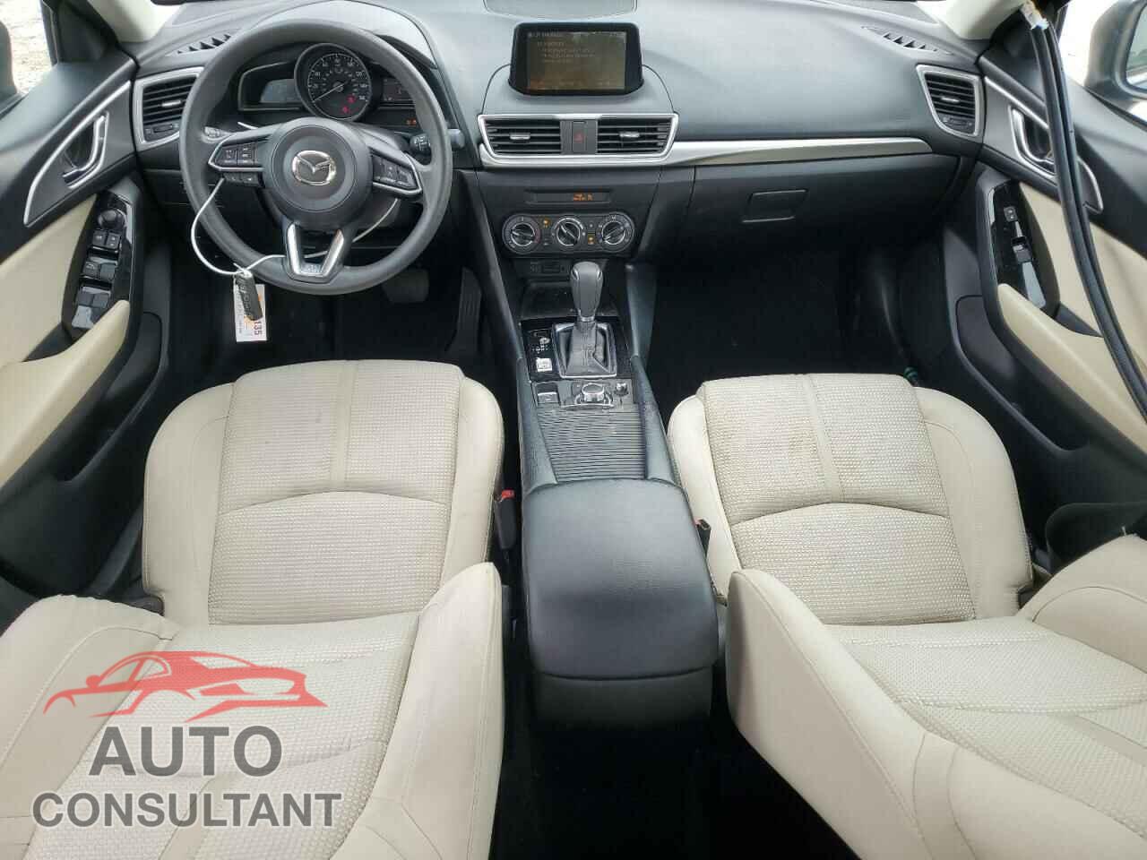 MAZDA 3 2017 - 3MZBN1U74HM103192