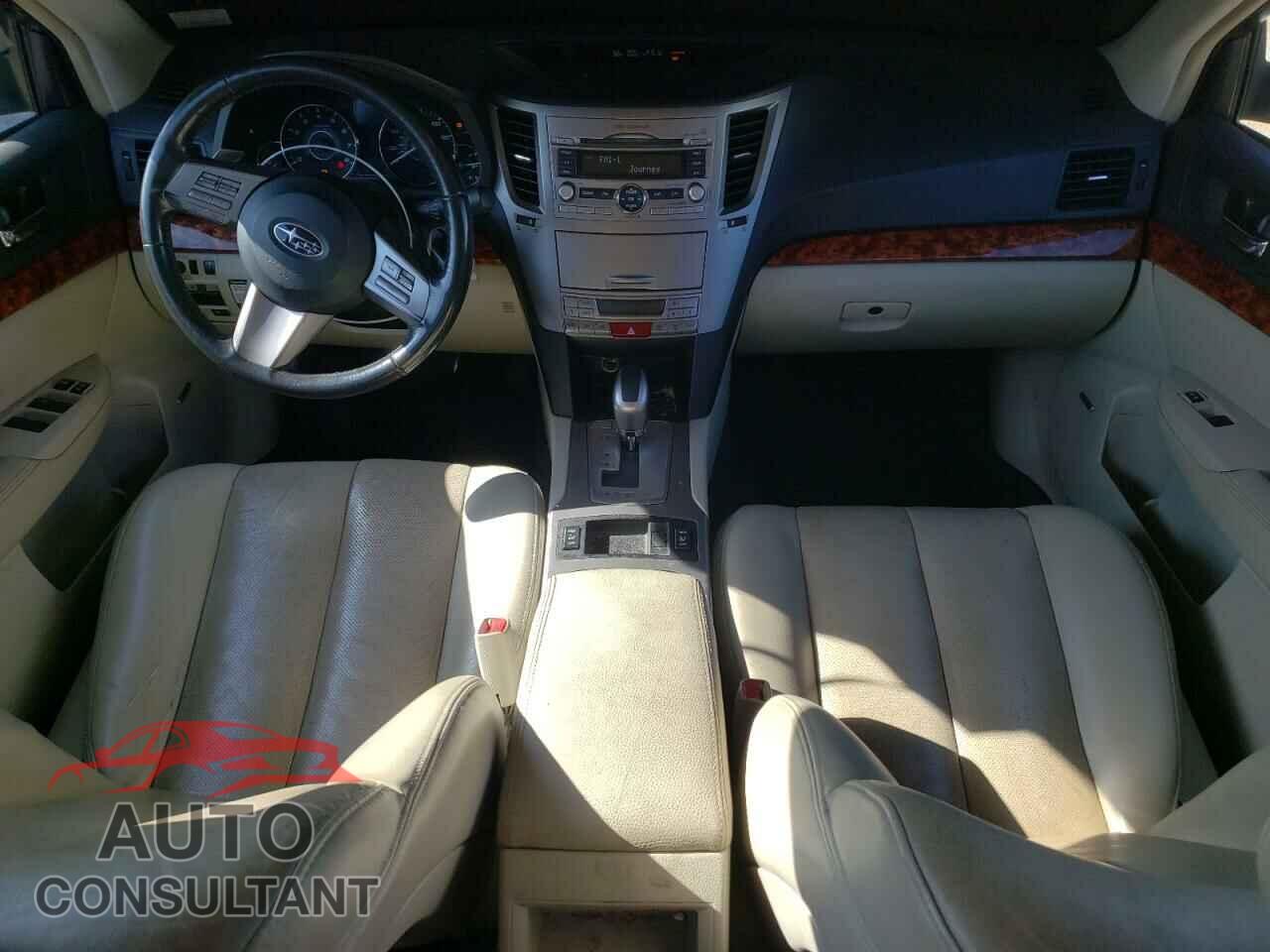 SUBARU LEGACY 2010 - 4S4BRBKC8A3322897
