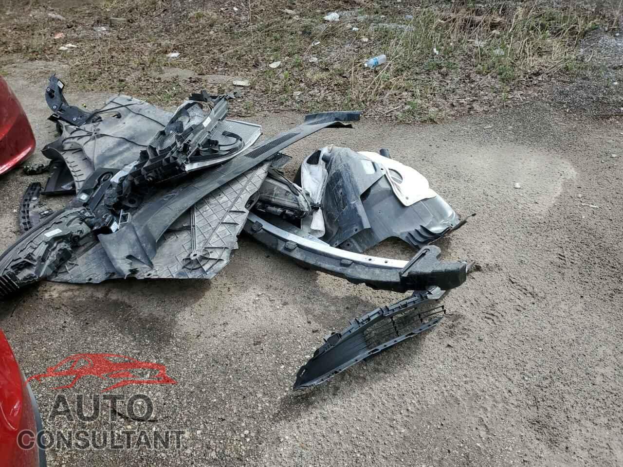 TESLA MODEL 3 2024 - LRW3E7EB7RC135969