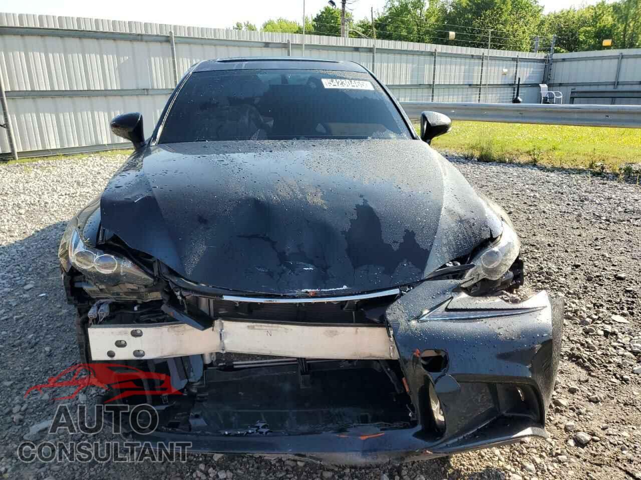 LEXUS IS 2015 - JTHCE1D24F5006295