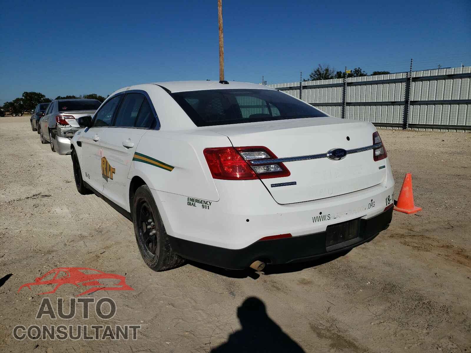 FORD TAURUS 2018 - 1FAHP2MK1JG120197