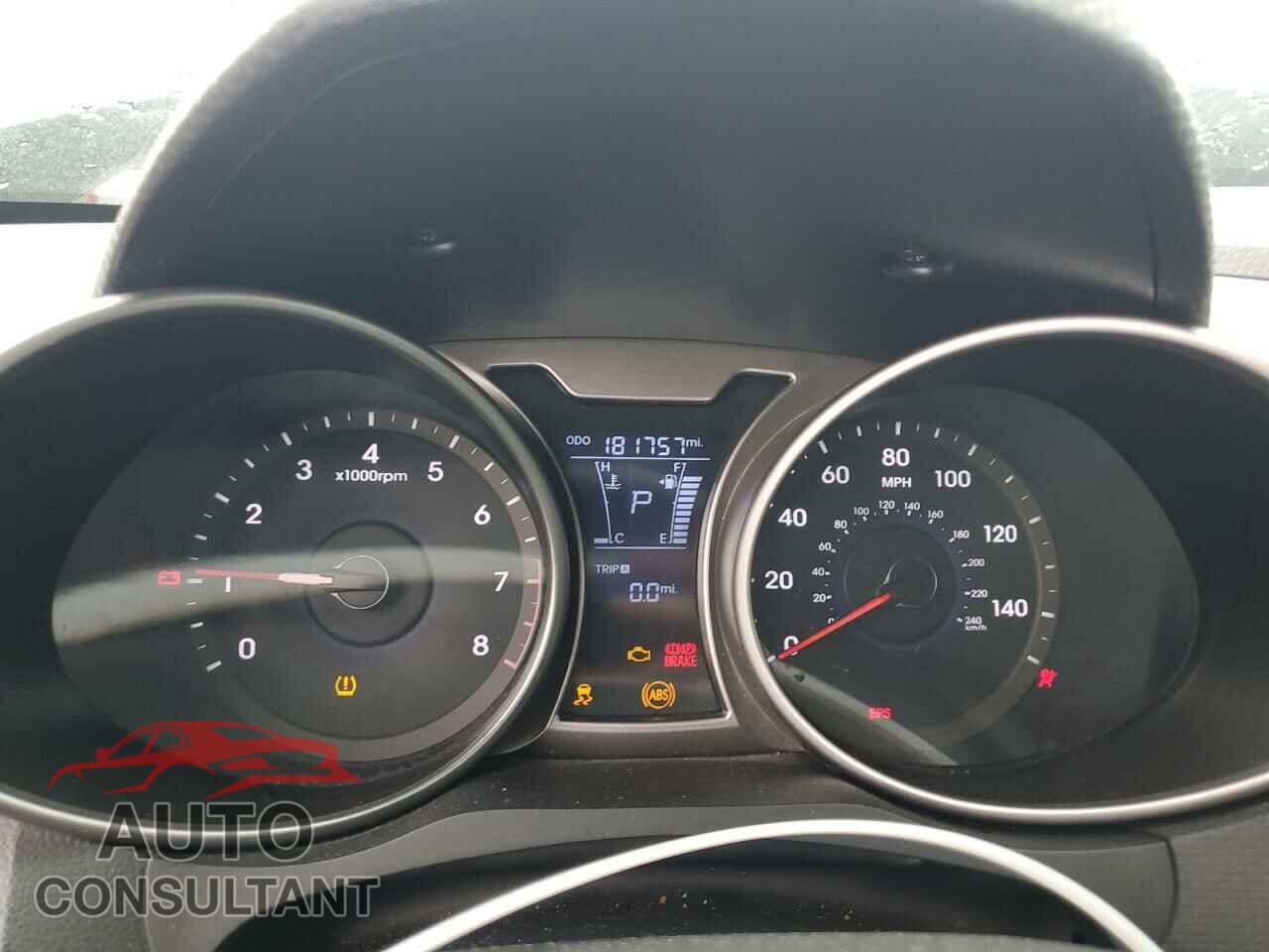 HYUNDAI VELOSTER 2013 - KMHTC6AD8DU113990