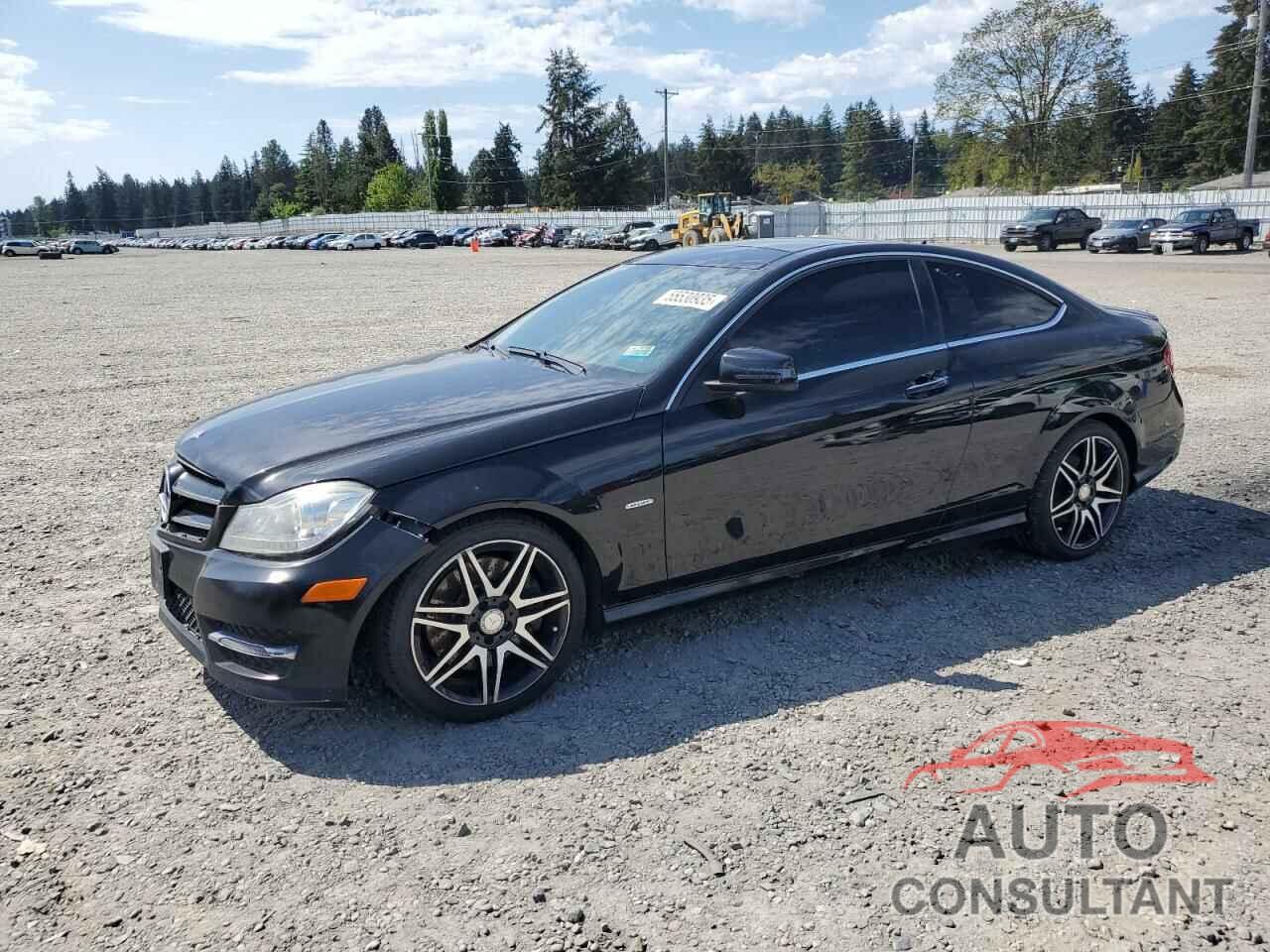 MERCEDES-BENZ C-CLASS 2015 - WDDGJ4HB7FG376564