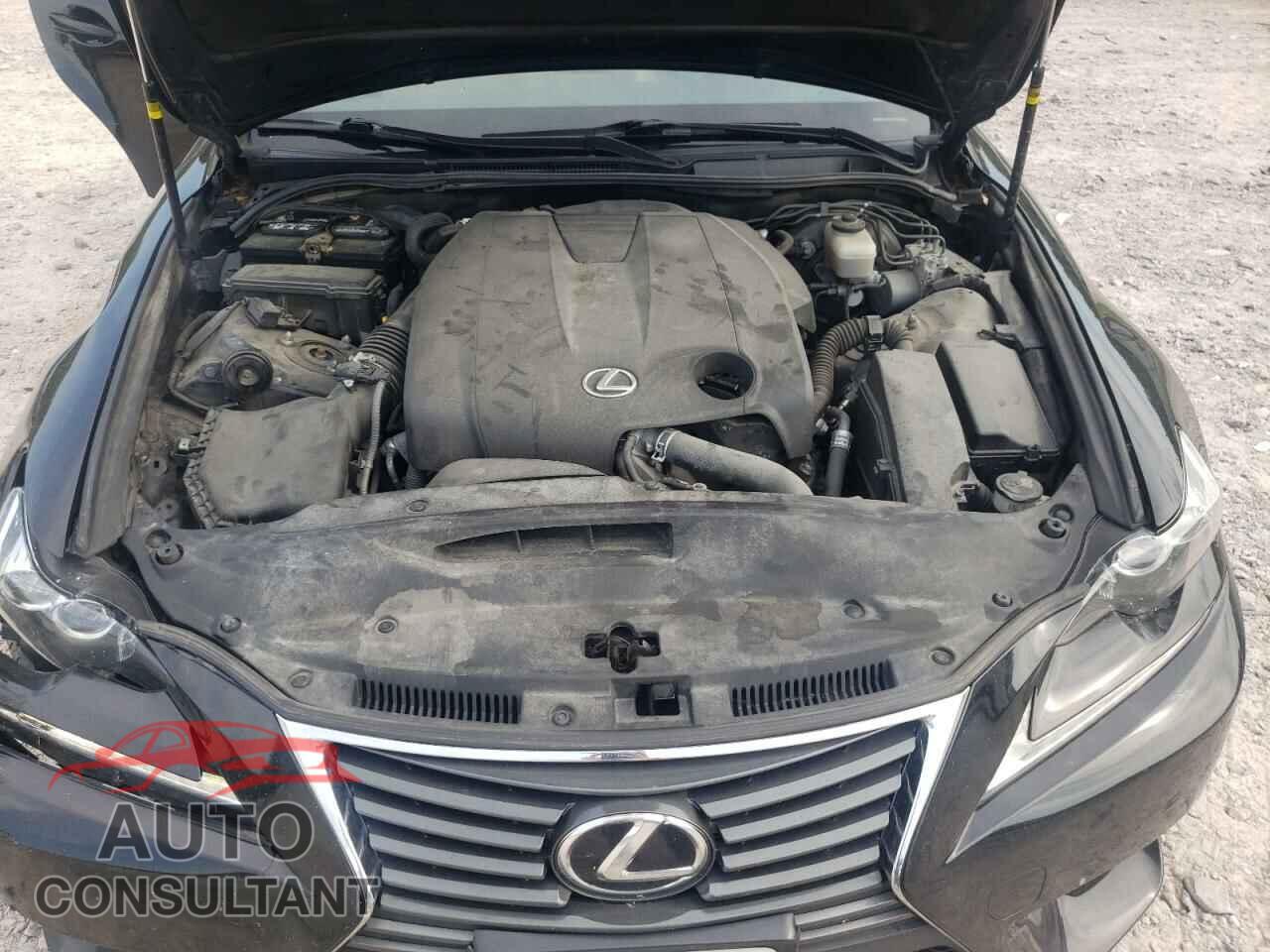 LEXUS IS 2015 - JTHCF1D29F5027592