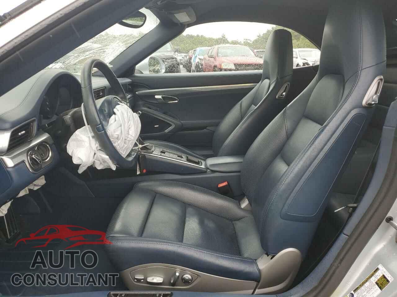 PORSCHE 911 2016 - WP0CA2A93GS141145
