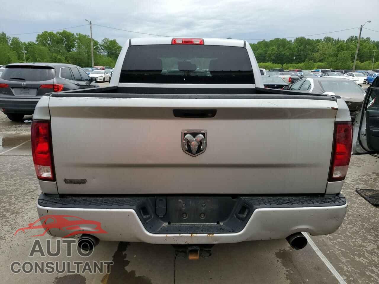 DODGE RAM 1500 2012 - 1C6RD6KT4CS236396
