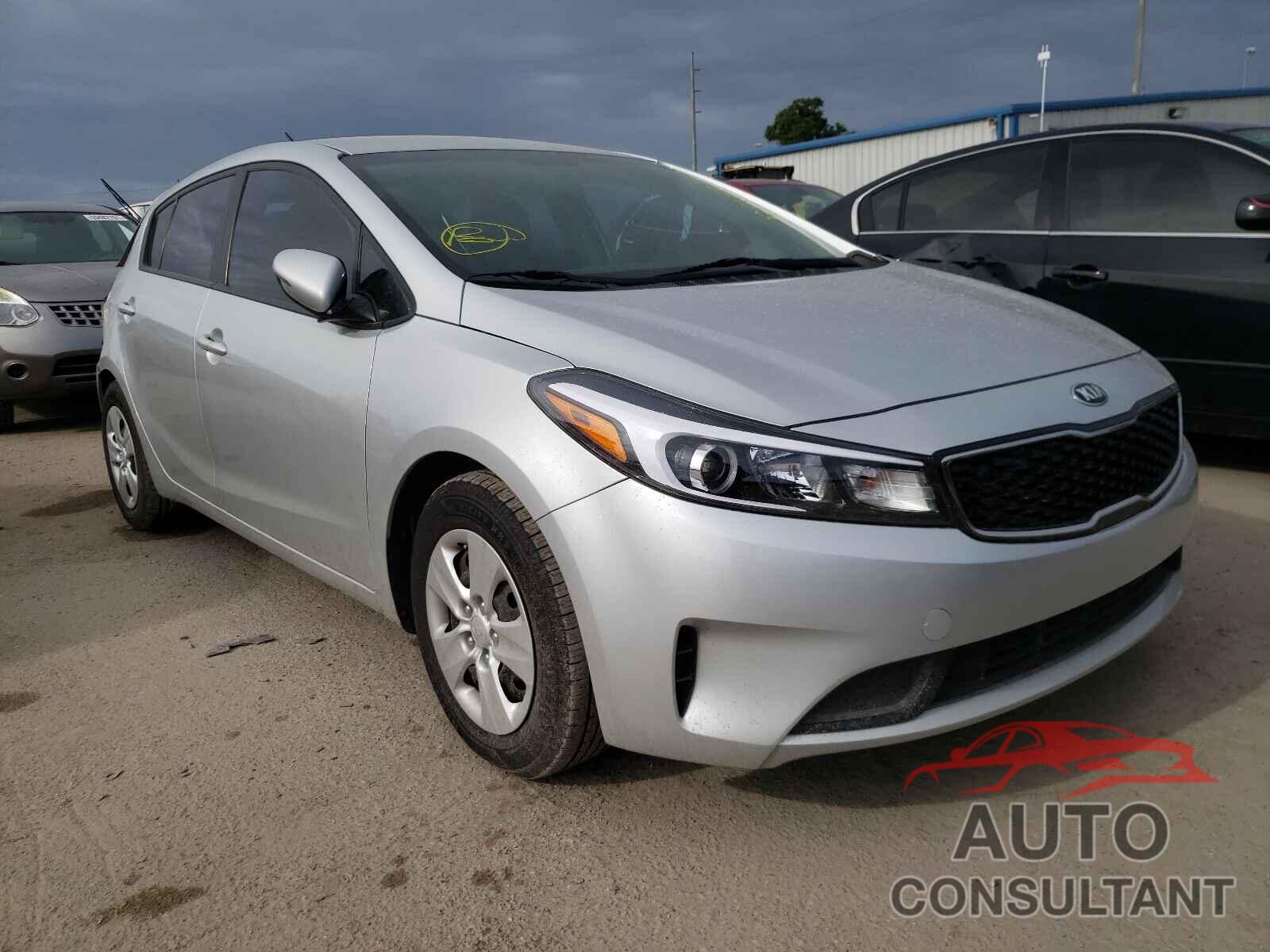 KIA FORTE 2017 - KNAFK5A80H5676028