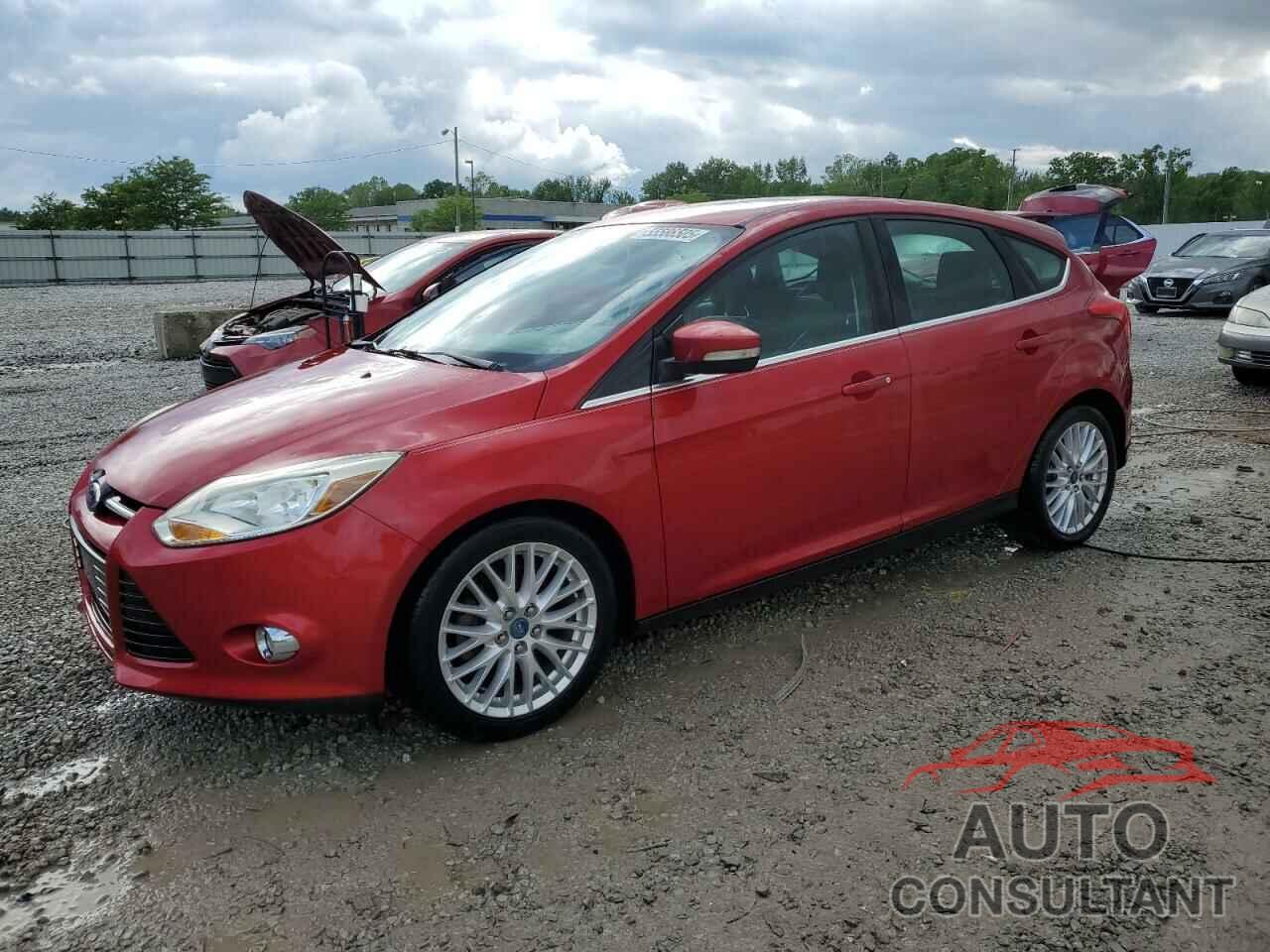 FORD FOCUS 2012 - 1FAHP3M28CL256522