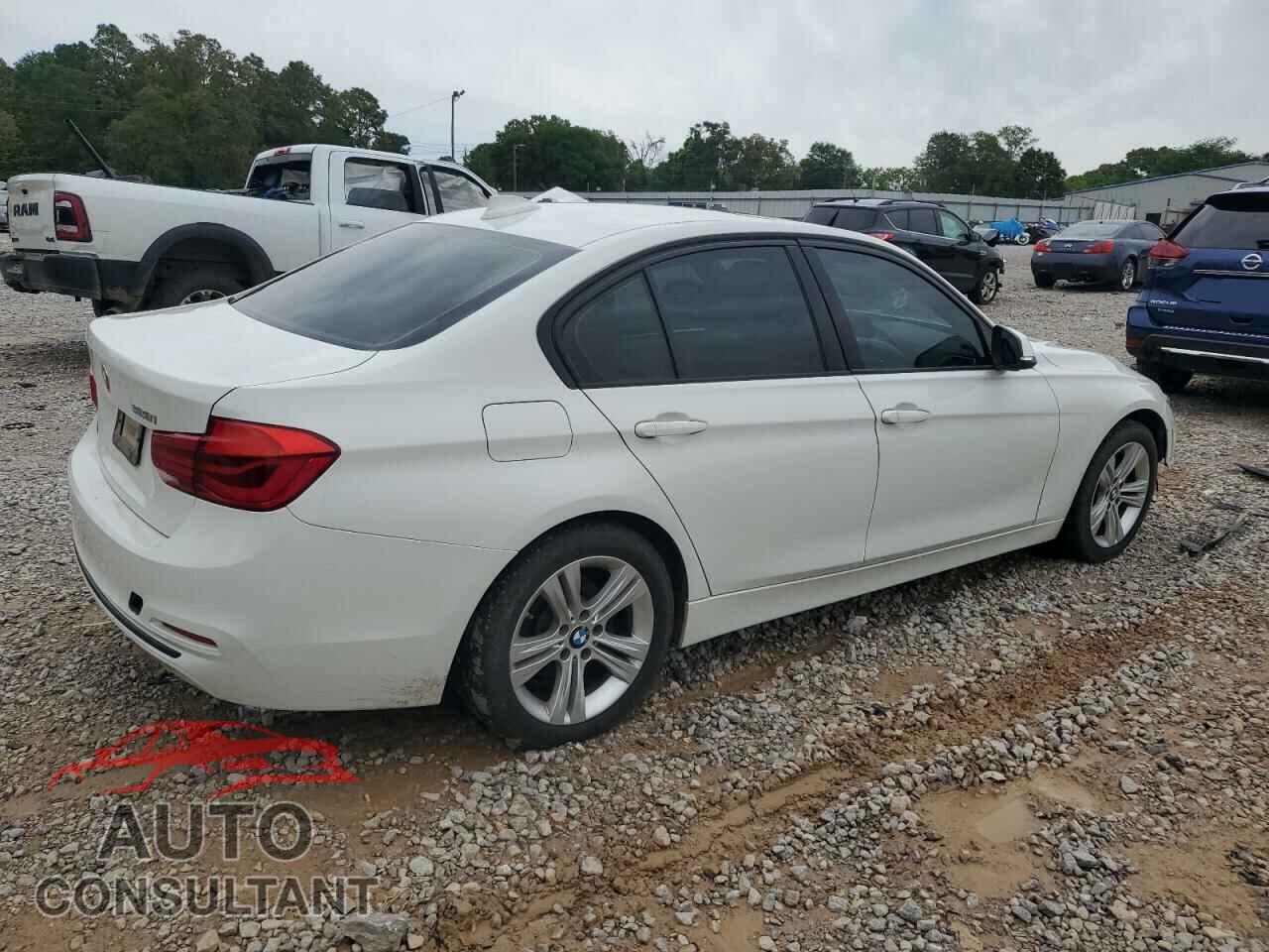 BMW 3 SERIES 2016 - WBA8E9C56GK646865