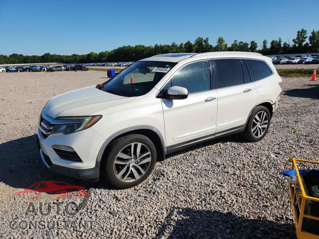 HONDA PILOT 2016 - 5FNYF5H92GB008601