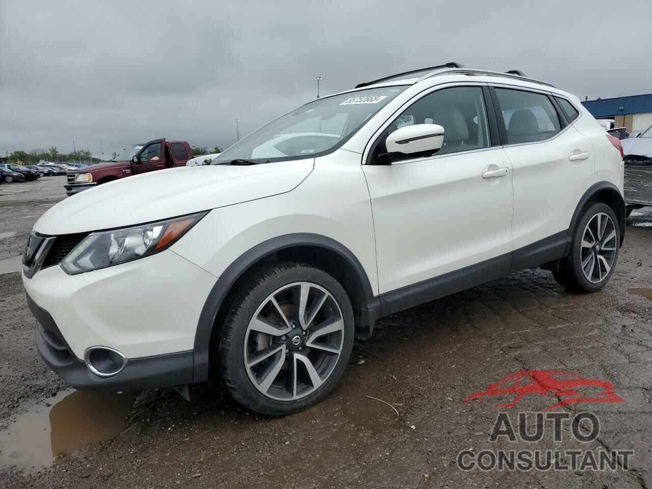 NISSAN ROGUE 2019 - JN1BJ1CR0KW318483