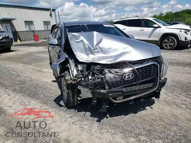 HYUNDAI SONATA 2017 - KMHE24L17HA046048