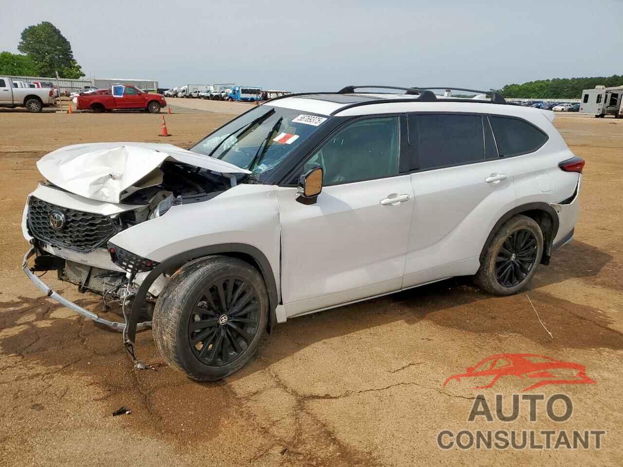 TOYOTA HIGHLANDER 2023 - 5TDKDRAHXPS520395