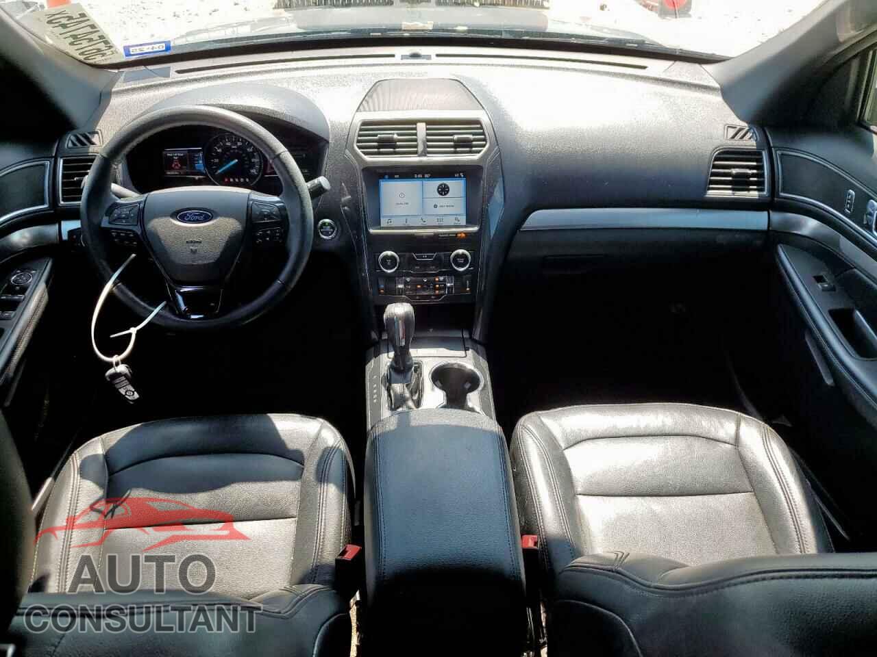 FORD EXPLORER 2018 - 1FM5K7D88JGB07875