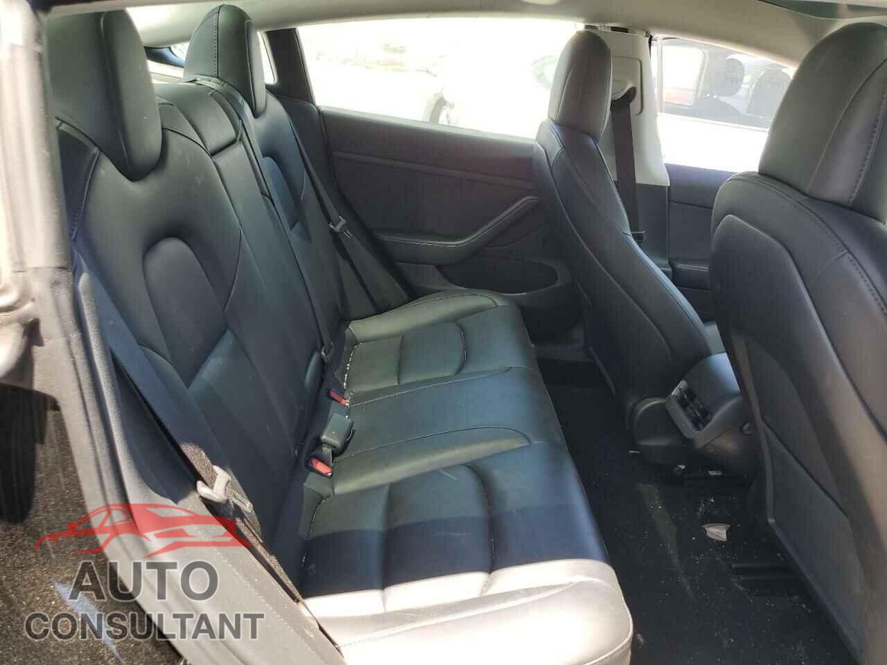 TESLA MODEL 3 2022 - 5YJ3E1EC6NF343282