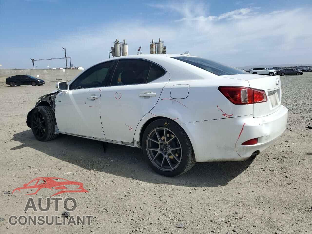 LEXUS IS 2011 - JTHBF5C26B5133416